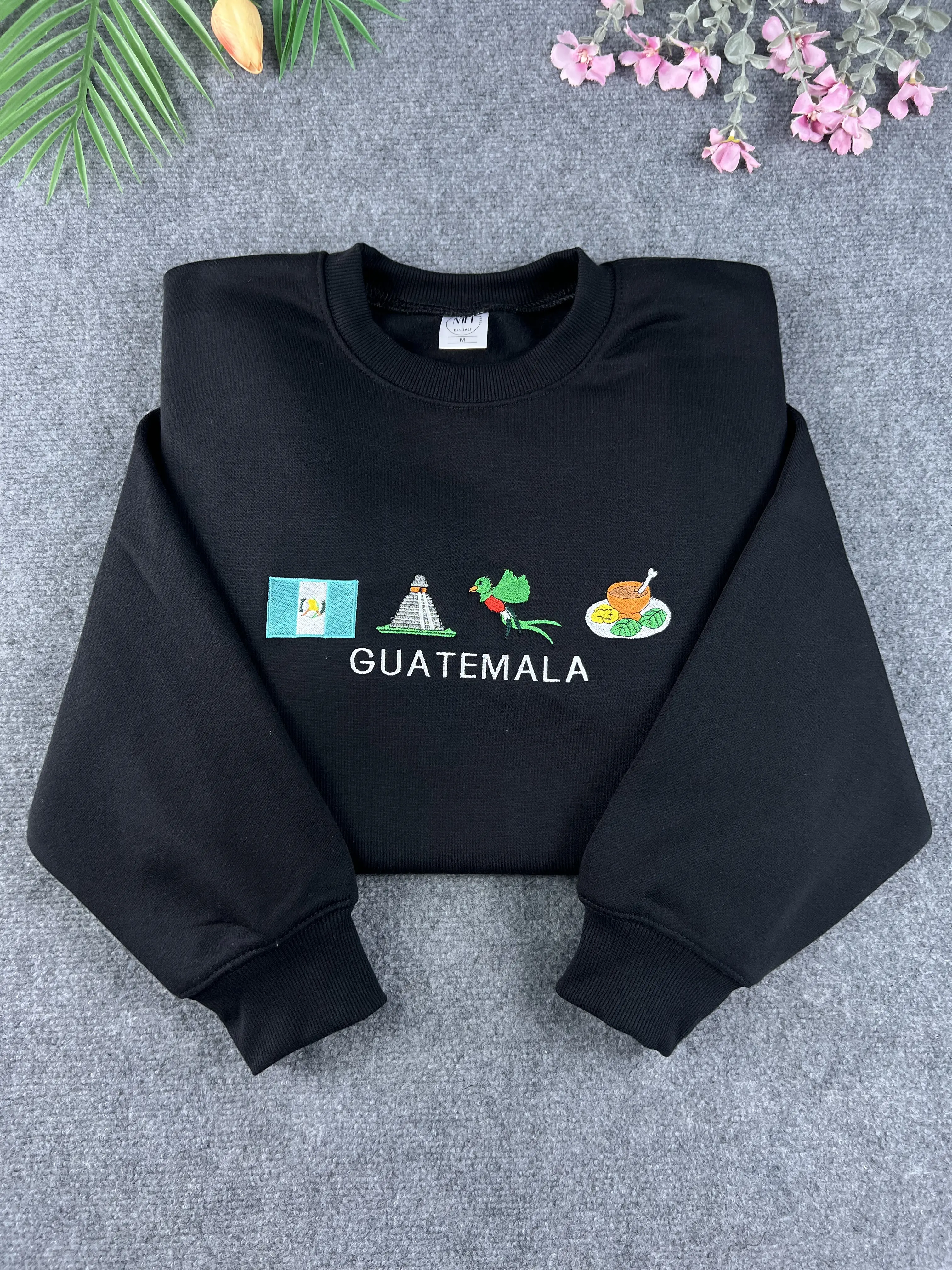 Guatemala Embroidered Swetshirt, Flag embroidery, Pepián , El Quetzal , Tikal Guatemala