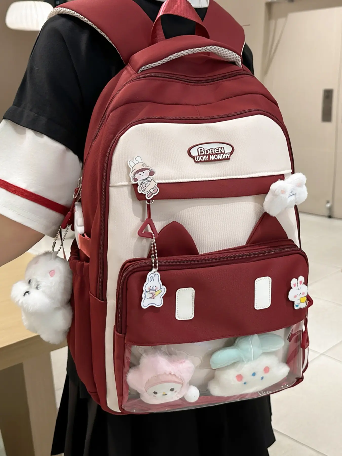 Women's backpack with color blocking and contrasting zipper closure letters, fashionable and versatile, cute and casual, suitable for students to go to school, go shopping and travel, women's backpack, colorblock backpack, Trendy Backpack