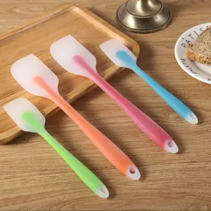 Silicone Spatula Set of 4 with 2 Large and 2 Small, Heat Resistant Kitchen Tools in 4 Colors, Food Grade Dishwasher Safe, Kitchen Cooking Accessories, Durable Kitchenware