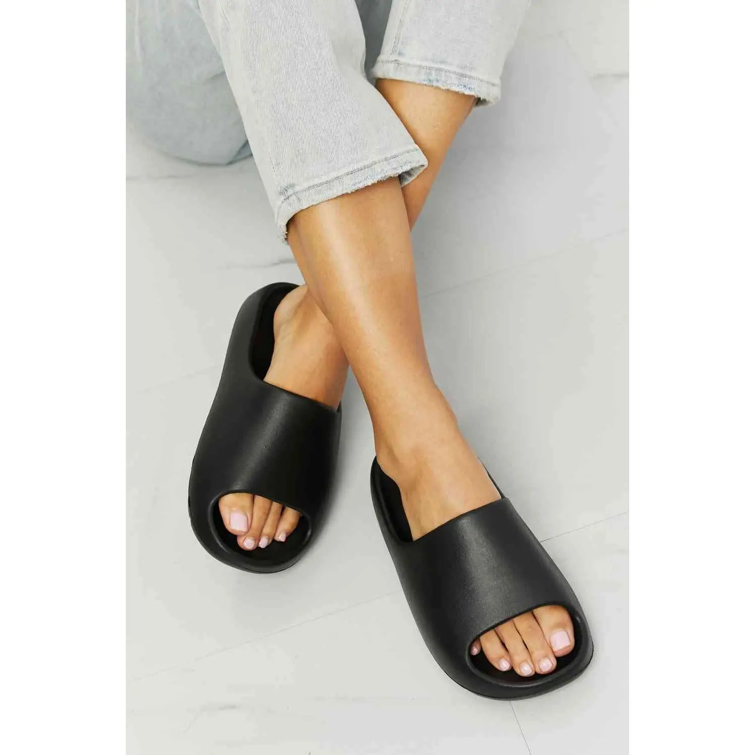 In My Comfort Zone Slides in Black