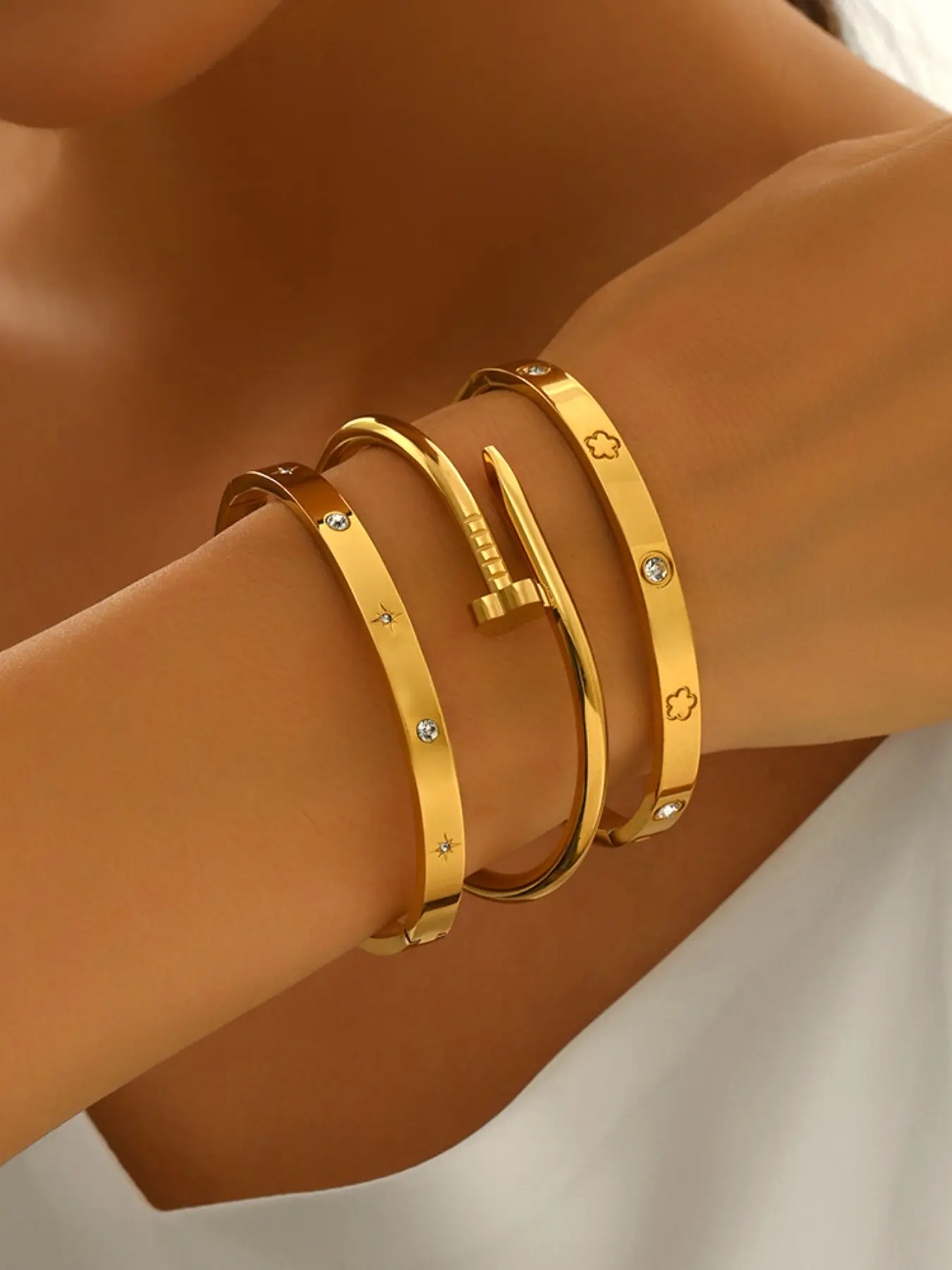 Women's Bangles Bracelets Set, Stainless Steel Heart Design Jewelry, Casual Style, All-Season Wear, Lucky Charm Accessory