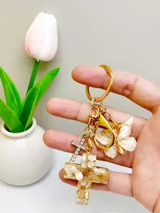 Unique Design Eternal Flower Cross Keychain, Elegant Resin Pendant, Style Rose Bag Charm, Perfect Gift for Girlfriend