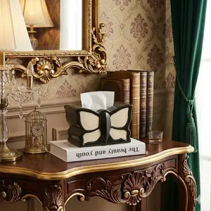 Butterfly Shape Ceramic Napkin Holder, Artistic and Practical, Ideal for Vintage Decor, Suitable for Living Room, Bedroom, Coffee Shop, Creative Desk