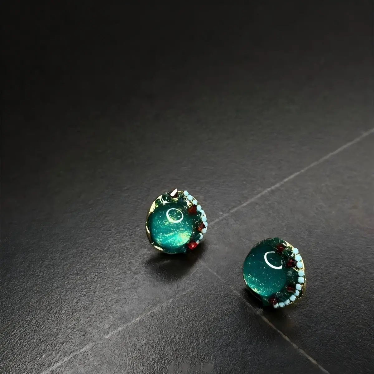 Beautiful Green Resin Stud Earrings for Women, Daily Wear Jewelry, Perfect Anniversary Present