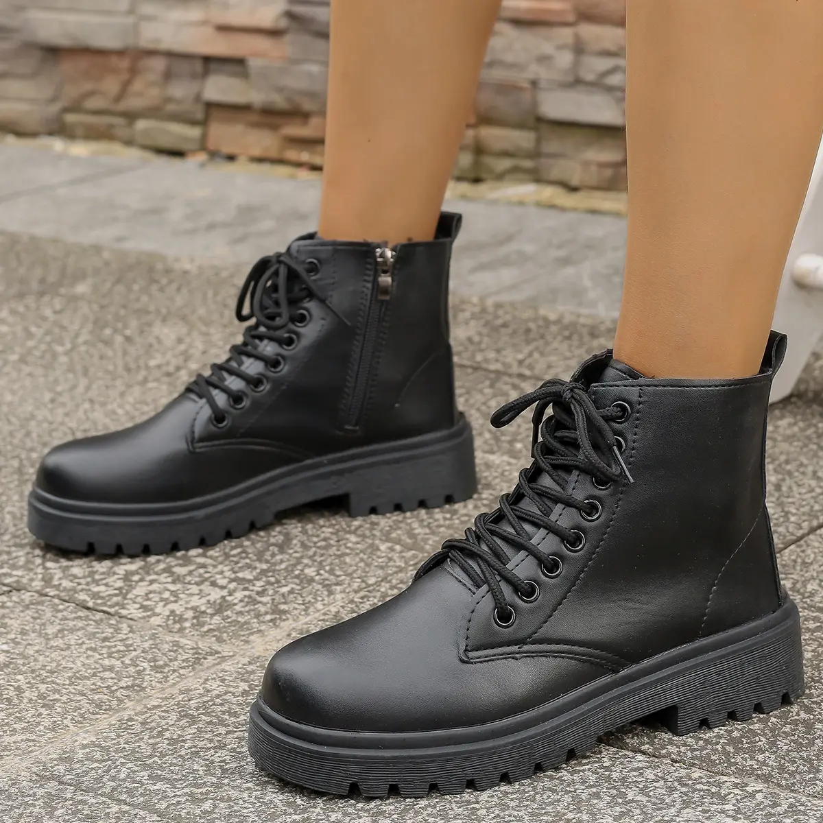 AOPLUS Womens High Top Retro Sneakers Black Chunky Platform Trainers. Y2K Grunge Alt Streetwear Athletic Shoes. Height Increasing Lace Up Footwear With Side Zipper. Lightweight Casual Walking Sneaker.