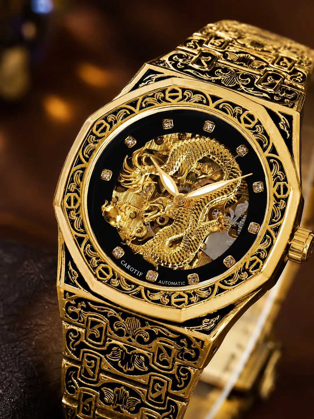 The New Men's Watch with Gold Steel Belt Business Style Exquisite Engraved Pattern Large Golden Dragon Night Light Mechanical Watch Metal Patterned Free Gift Watch Adjuster