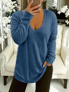 Women's Plus Size Casual Basic Solid Color V-Neck Fitted Long Sleeve T-Shirt, Simple Minimalist Fashion Daily Wear, Comfortable and Stylish Women's Top