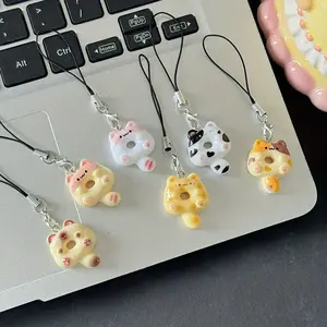 1 Creative and Cute Donut Kitten Design Decorative Pendant for Women, Cute and Elegant Phone Case, Bag, Keychain, DIY Decorative Pendant, Cute Charms Keychain