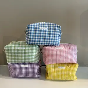 Handmade Makeup Pouch - Assorted Colors with Gingham Patterns, Ideal for Storage and Organization