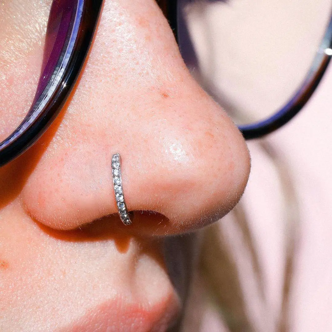 OUFER BODY JEWELRY Female 20G Titanium AAAAA+ Rhinestone Hinged Nose Hoop Ring, Nose Piercing Jewelry with 6mm-12mm Inner Diameters for Daily Wear, Hinged Nose Hoops, Rhinestones