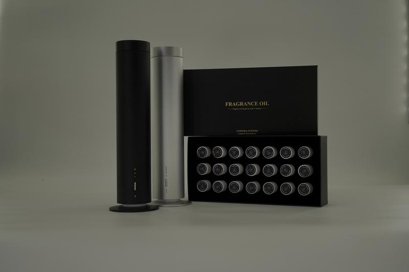 Feeling Fragrance Diffuser Air 2 Discovery Kit with Cold-Air Diffusion Technology Covers 1000 Sqft Rechargeable Battery Wi-Fi Control Top 3 Luxury Hotel-Inspired Scents 20ml Oil
