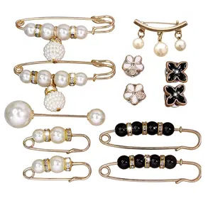 12pcs/set Fashion Faux Pearl Decor Brooch, Rhinestone & Flower Decor Clothes Brooch, Elegant All-match Fashion Accessories for Daily Wear, Exquisite Accessories for Birthday Gifts