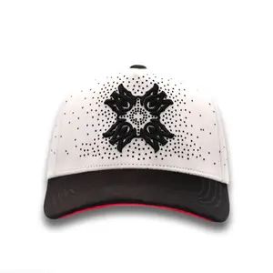 Gorra Amiri Letras Blanca