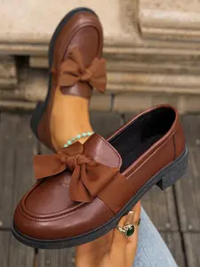 Women's Loafers Comfortable All-Season Shoes, Butterfly Knot Decor, Non-Slip Rubber Sole, Perfect for Beach Vacation, Gift, Party, Daily Wear, PU Leather Loafers