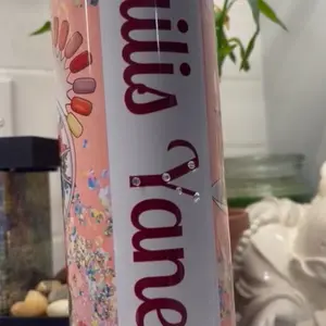 nails personal cup