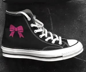 Bow Stencil - Art and Wall Stencil