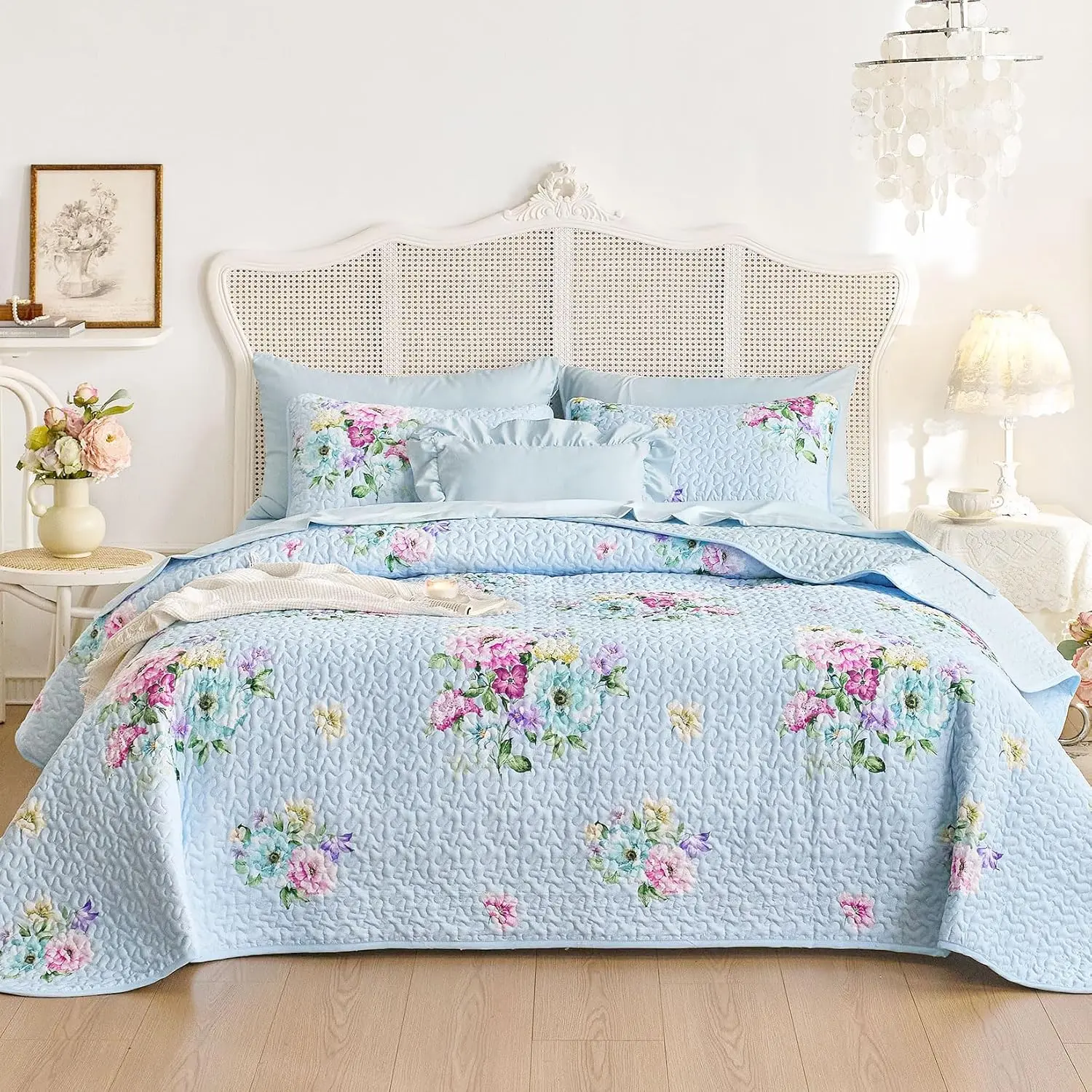 - Set, Floral Coquette Cottagecore Farmhouse Vintage Flowers, for Teen Girls, Reversible Lightweight Bedspread Coverlet, 3 Pieces, Blue, Queen/Full Size