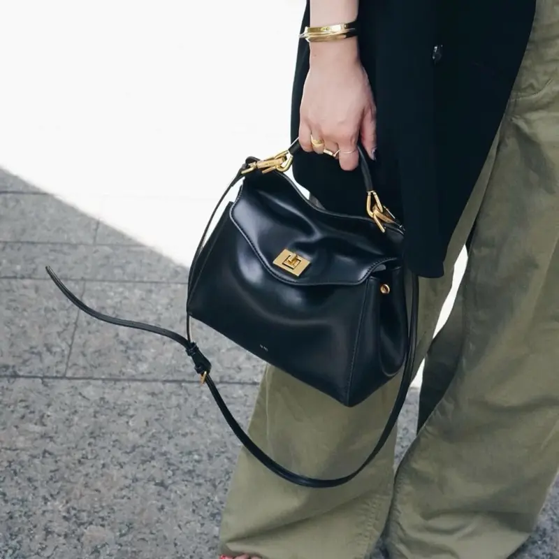 Lucia Classic Top Handbag
