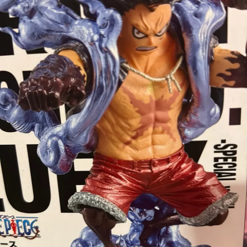 Anime figure king of artist figure