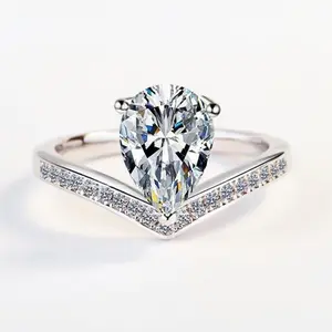 S925 Silver 2 Carat Moissanite Water Drop Pear-Shaped Crown Ring