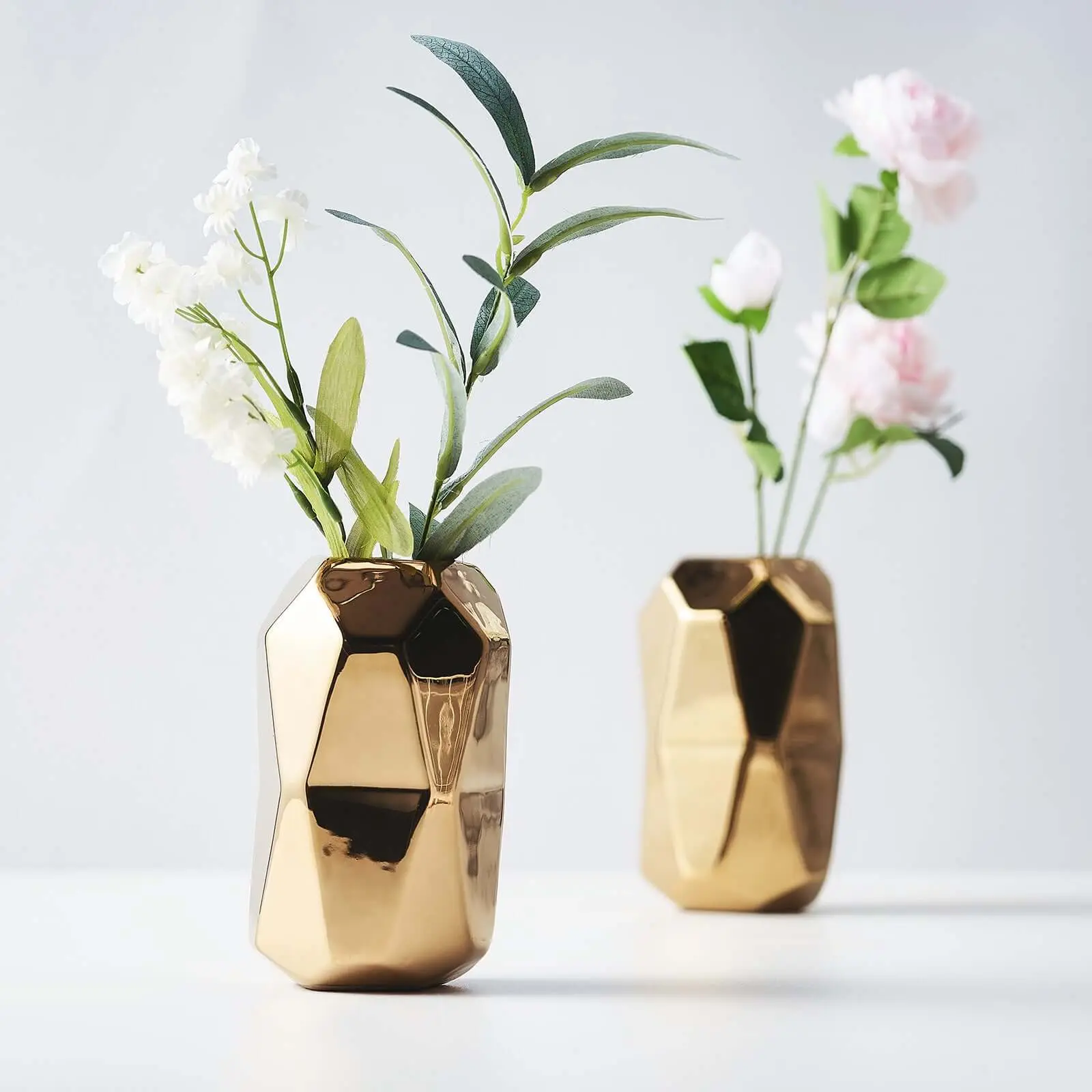 2-Pack Ceramic Cylinder Vases Geometric 6" Metallic Gold - Modern Design for Chic Table Centerpieces