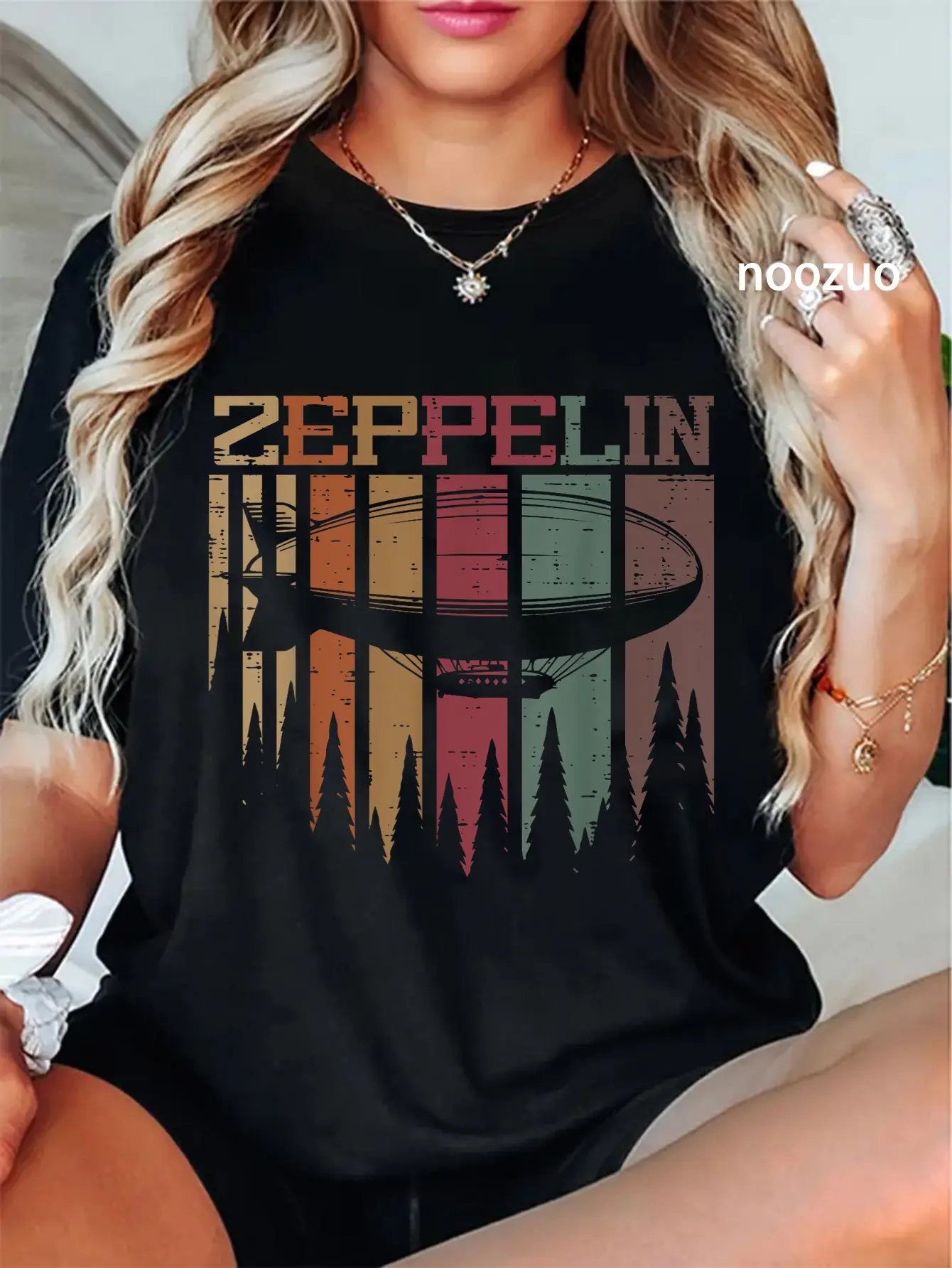 Women's 100% Cotton Round Neck Graphic T-Shirt - Zeppelin Retro Strips, Vintage Airship Design, Casual Everyday Streetwear, Lady, Top, Tshirt, Airship Motif, Casual Fit, Crew Neck