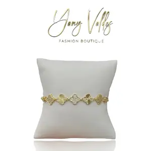 Pulsera de Trébol para Mujer – Oro Laminado con Zirconias | Ajustable y Elegante