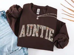 Auntie Sweatshirt, Aunt Sweater, Floral Auntie Sweater, New Aunt Gift, Pregnancy Announcement, Gift for Aunt, Pregnancy Reveal to Aunt
