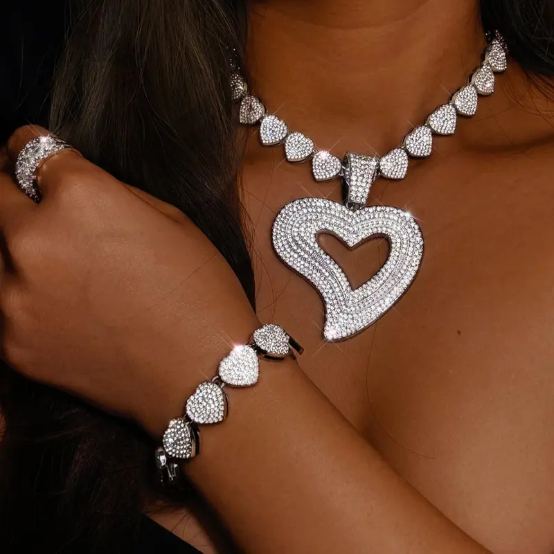 Luxury Rhinestone Decorated Heart Design Necklace & Bracelet (2pcs/set), Gorgeous Fashion Jewelry Set for Women & Girls, Elegant All-match Fashion Accessories for Daily Wear