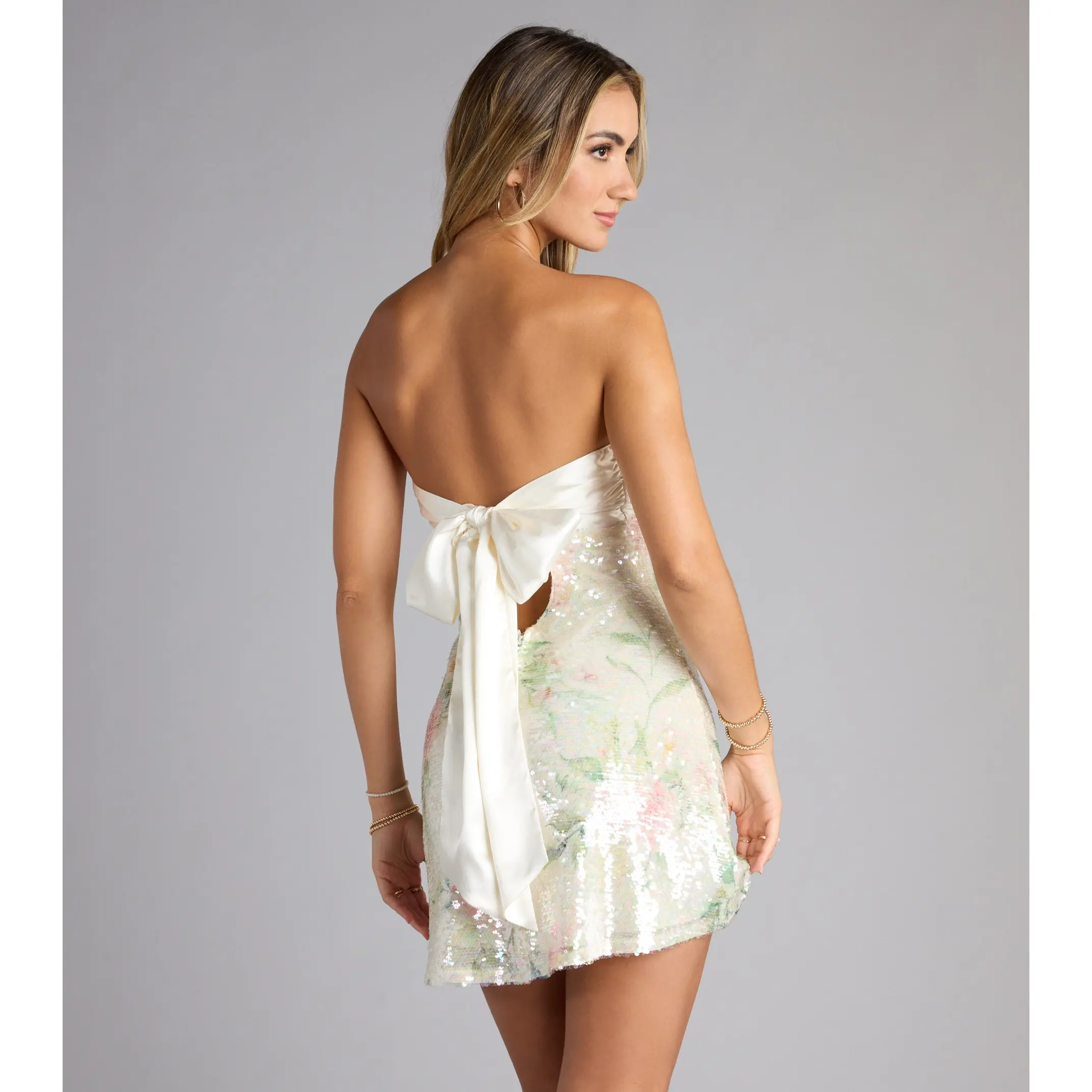 Lainey Floral Sequin Bow Back Mini Dress - TikTok Shop
