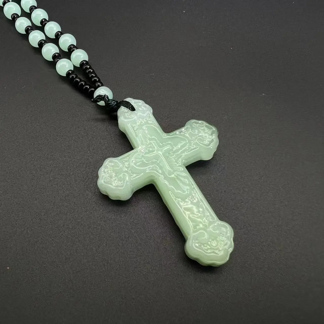 Double sided cross necklace   light gree