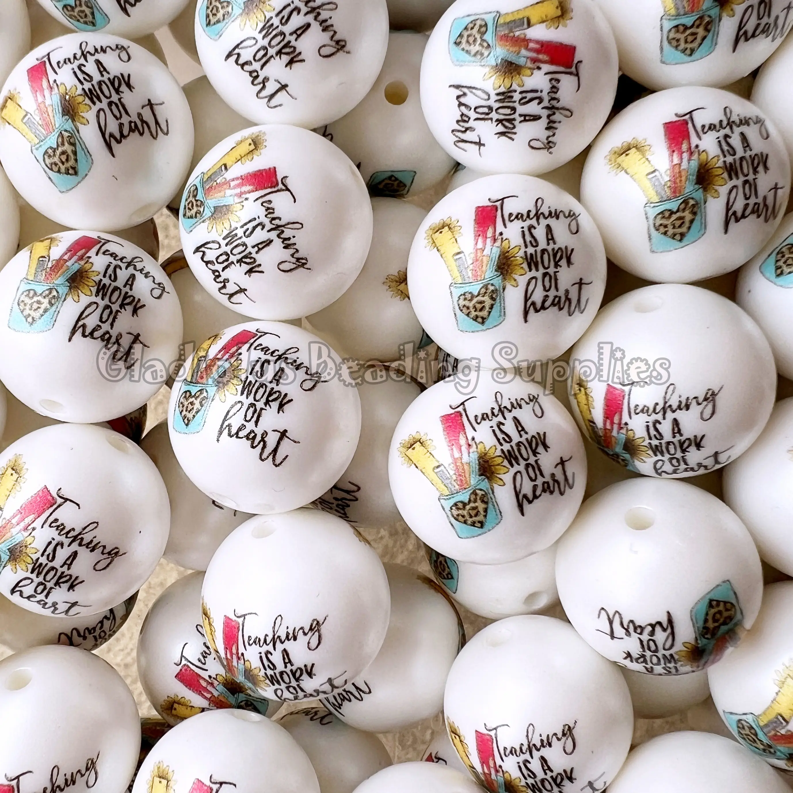 20mm Teaching is a work of heart Print Acrylic Bead, Teaching Beads, Bubblegum, Chunky Round, Gumball, Beading Supplies, Teacher, Apple