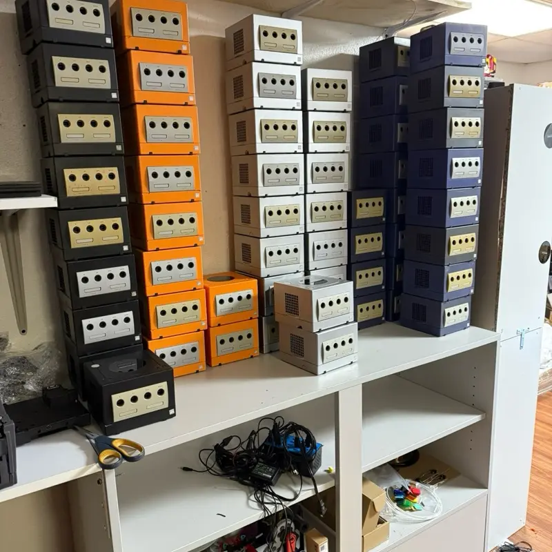 Black GameCube Console - Protection Features, Original Design, Compatible with GameCube System