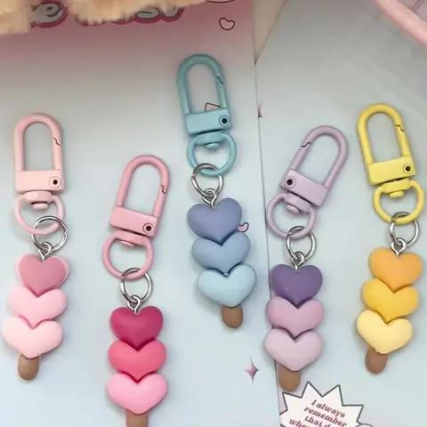 5-Piece Resin Gradient Heart Keychain Set, Colorful Cute Gradual Heart Shape Keychains, Backpack and Bag Hanging Decorations, Trendy Cute Keychain, Heart Design Keychain, Keychain For Bags, Key Ring