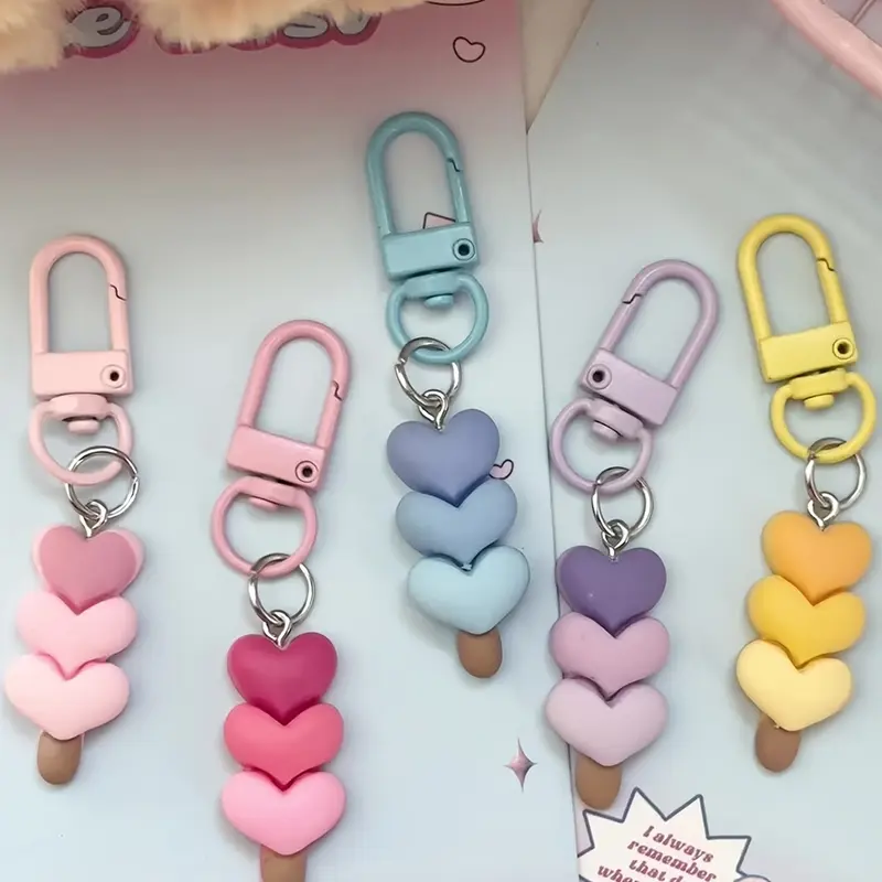 5-Piece Resin Gradient Heart Keychain Set, Colorful Cute Gradual Heart Shape Keychains, Backpack and Bag Hanging Decorations, Trendy Cute Keychain, Heart Design Keychain, Keychain For Bags, Key Ring