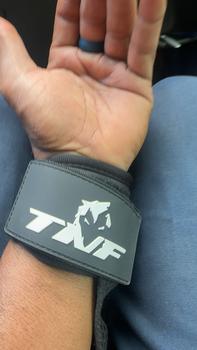 product review image from The Big Joker 4