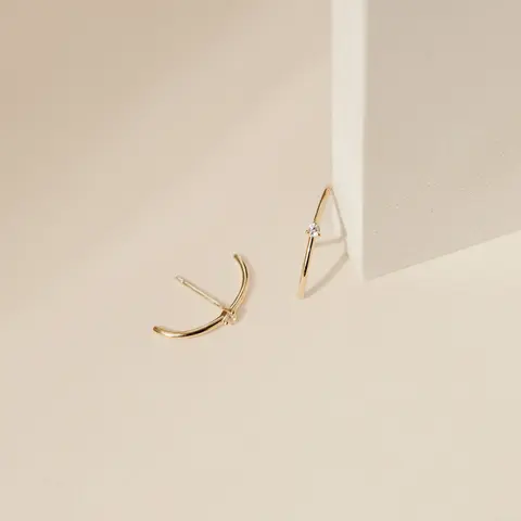 Arc Stud Earrings by Caitlyn Minimalist - Modern Diamond Stud Earrings in Gold & Silver  - Minimalist Suspender Earrings