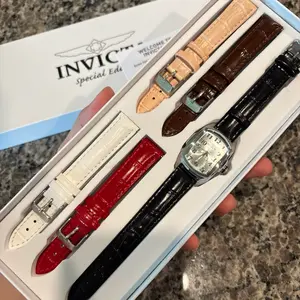 Invicta Lupah Watch with 5 Interchangeable Straps 29mm