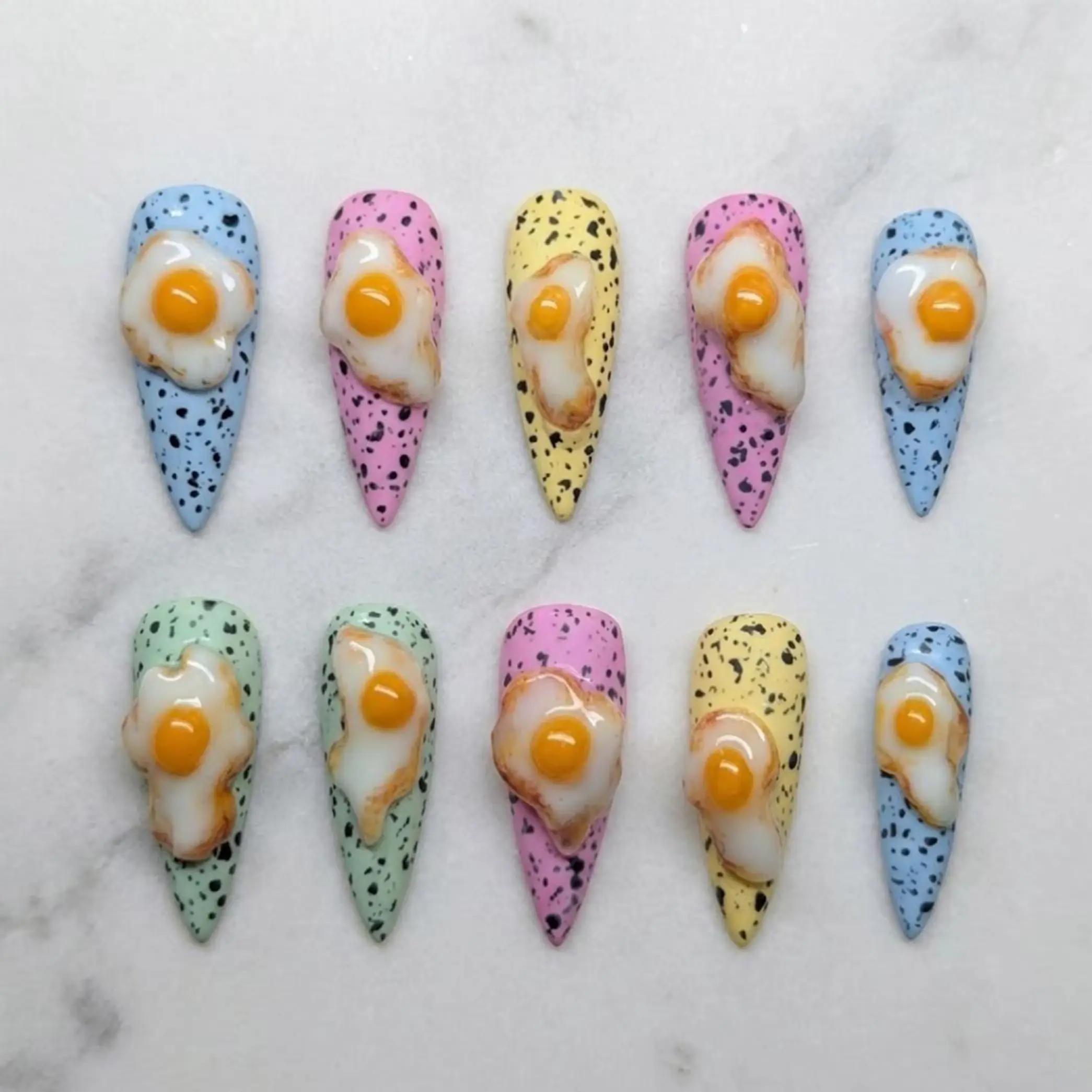 Handmade 3D Fried Egg Press On Nails, Quirky Speckled Pastel Fake Nails, Funny Breakfast Food Custom Gel, Weirdcore Art