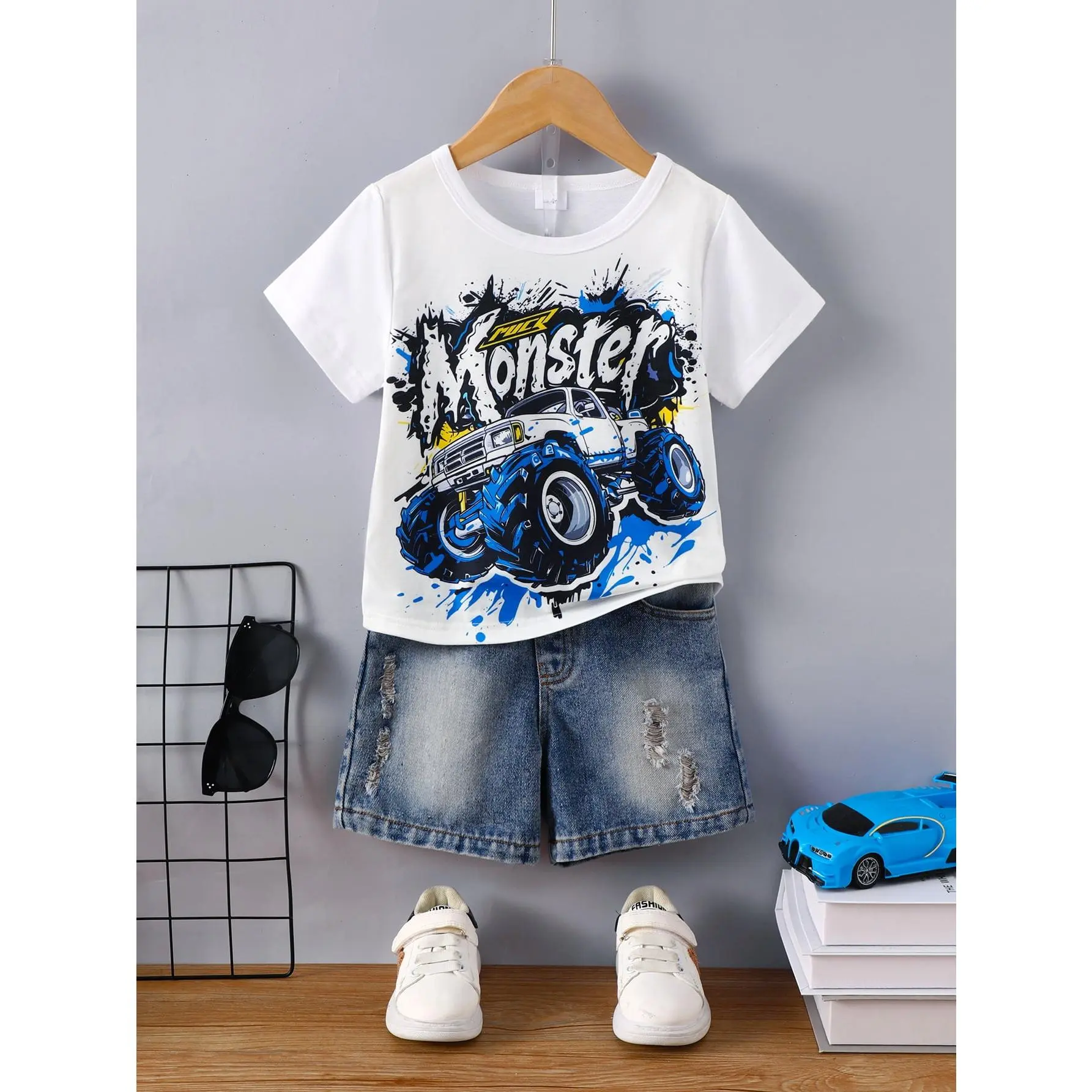 Boys Clothes Cool Car Print Graffiti Letter Casual Tee Ripped Jeans Demin Shorts 2Pcs Summer Outfits From 3-8Y White 42404060 Summer Clothing Set Clothes Kids