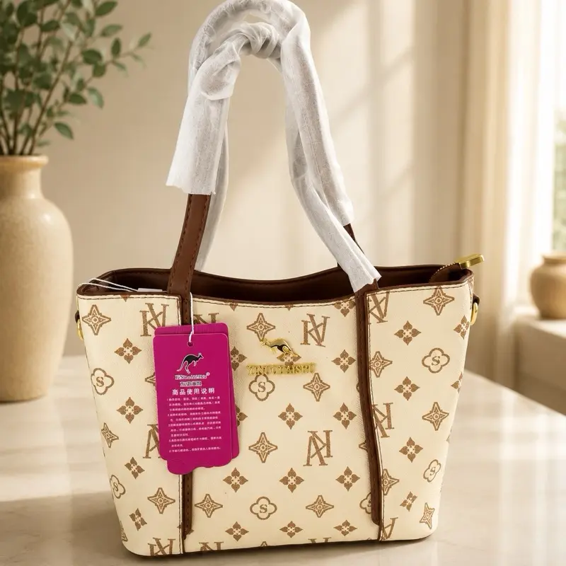 Women’s Fashion PU Leather Tote Bag, Large-Capacity Shoulder Handbag for Work & Travel Use