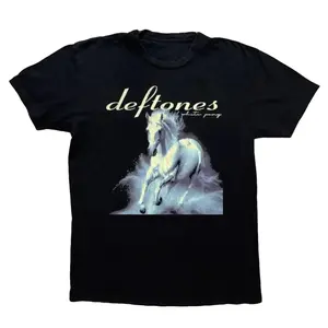 【100% Cotton】【Graphic  Tee】Vintage Grunge Graphic T-Shirt – Retro Album Style Streetwear Tee, Unisex Washed Cotton Shirt, Aesthetic Rock-Inspired Design, Casual Oversized Fit Top for Men & Women, Soft Breathable Summer Tee, Trendy USA Street Style Gift ti