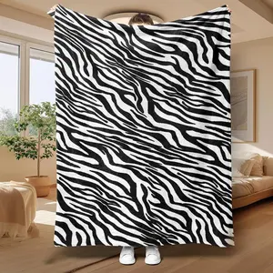 Quality Zebra Stripe Pattern Soft Blanket, 1 Count Casual Soft Throw Blanket, Air-conditioned Room Blanket, Warm Nap Blanket for Home Office Travel Camping - Quick Delivery