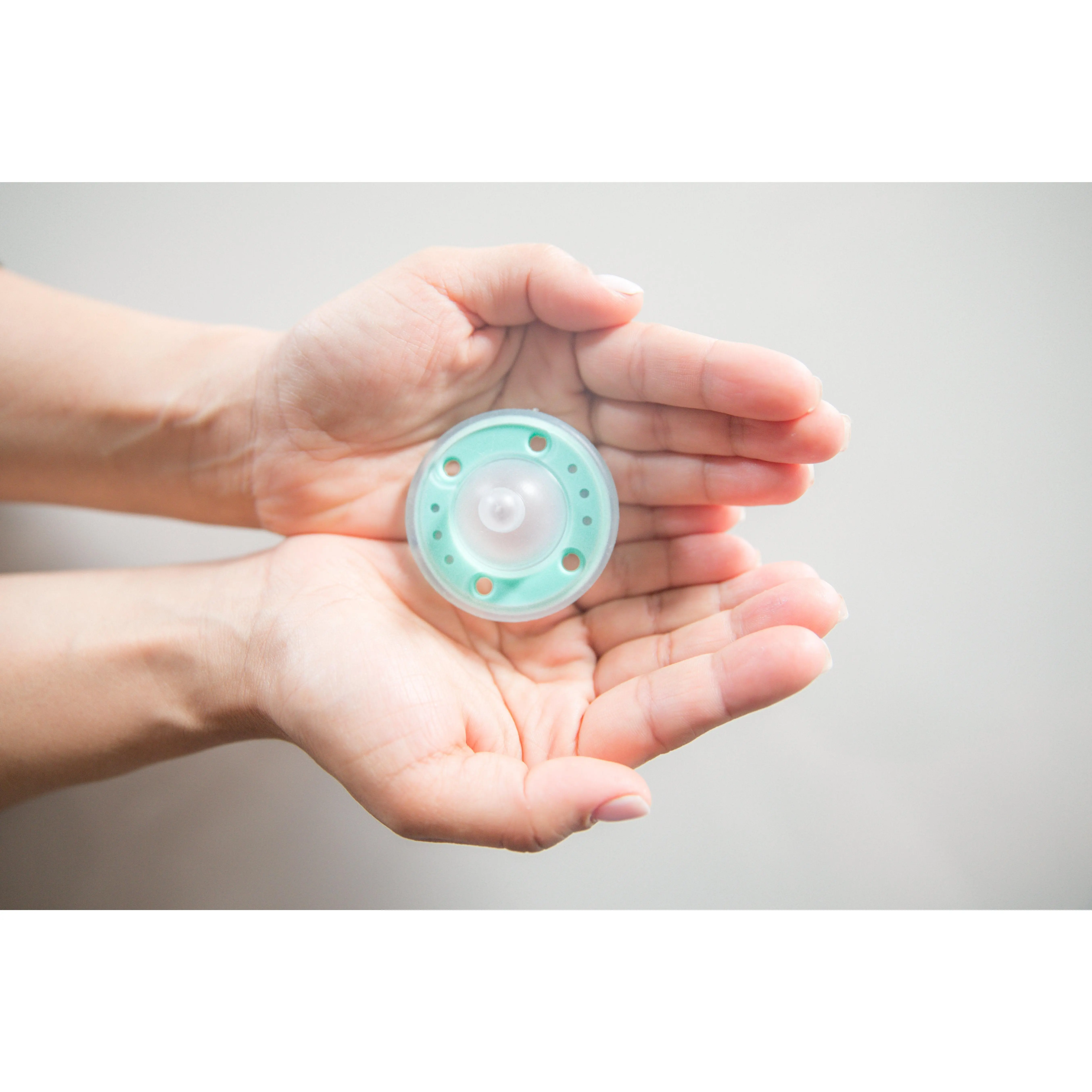 Ninni Co Professional Pacifier BPA-Free Silicone Orthodontic Pacifier for Breastfed Babies | 0-24 Months