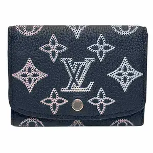 Pre-owned Louis Vuitton Calfskin Small Leather Goods Monogram Mahina Card Holder