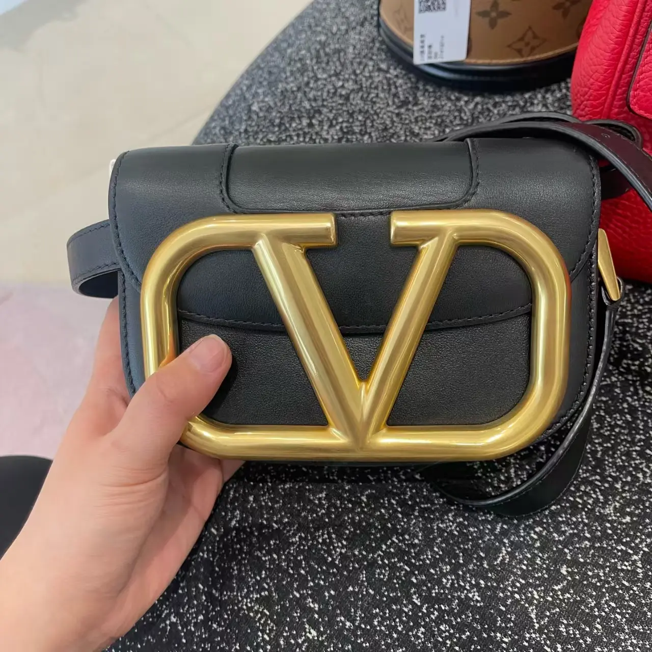 Pre-owned Valentino Black smooth calfskin oversized mini shoulder bag with VLOGO
