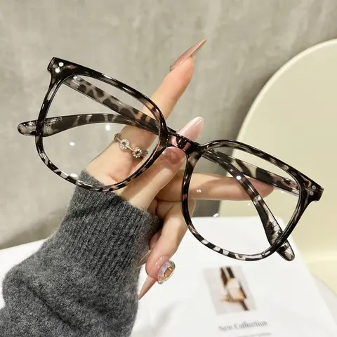 Unisex Square Pattern Flat Glasses, Fashionable Frames Glasses, Fashion Eyewear, Ideal for Vacation, Back-To-School, Daily Use, Computer TV Phone Accessories, All Seasons, Boho Style, Stylish Square Frames, Trendy Square Frames, Square Eyeglasses Frame