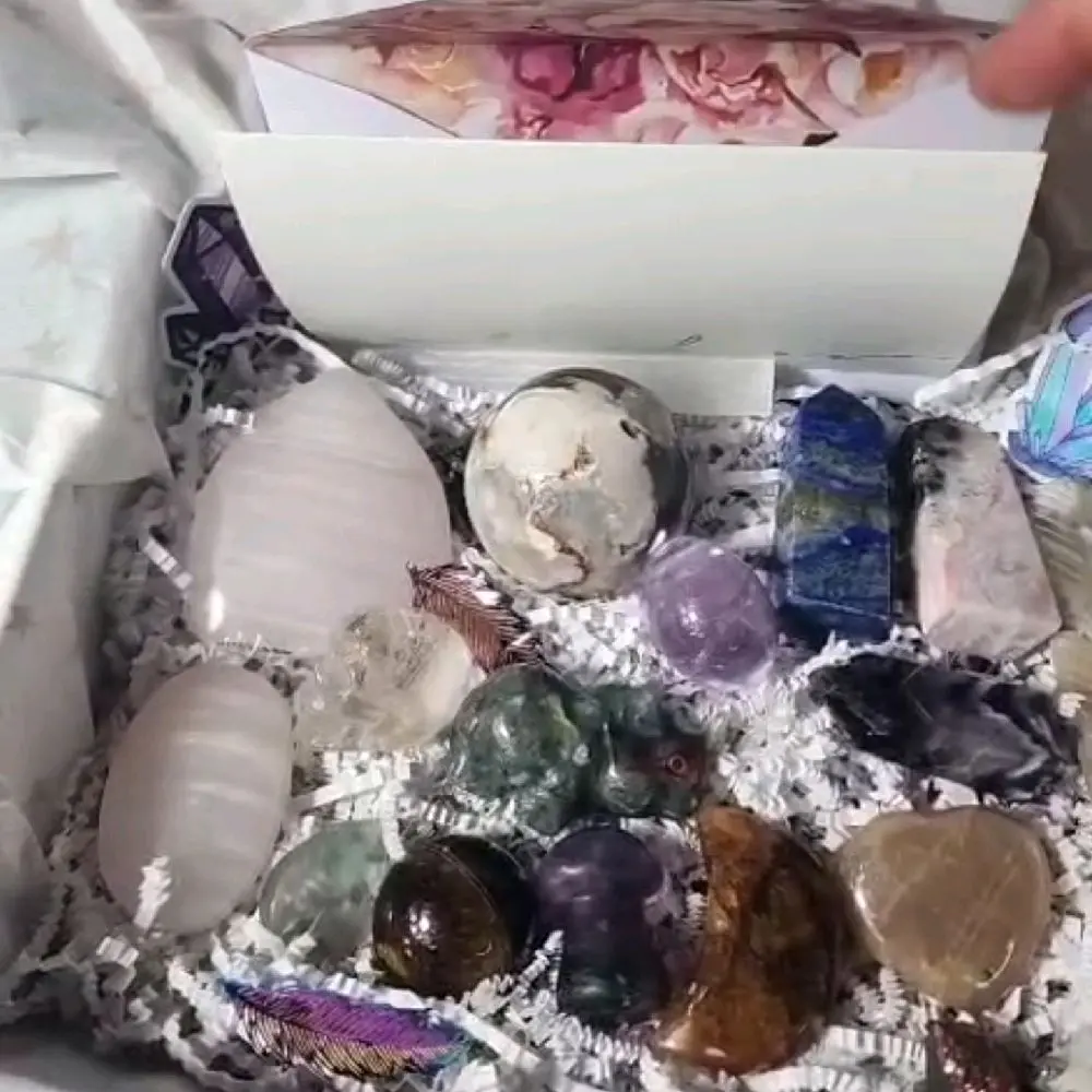 Mystery Crystal Box -unique and complete surprise