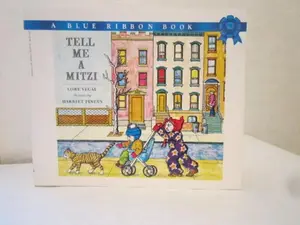 USED Book - Tell Me a Mitzi by Lore Segal (Paperback) - english