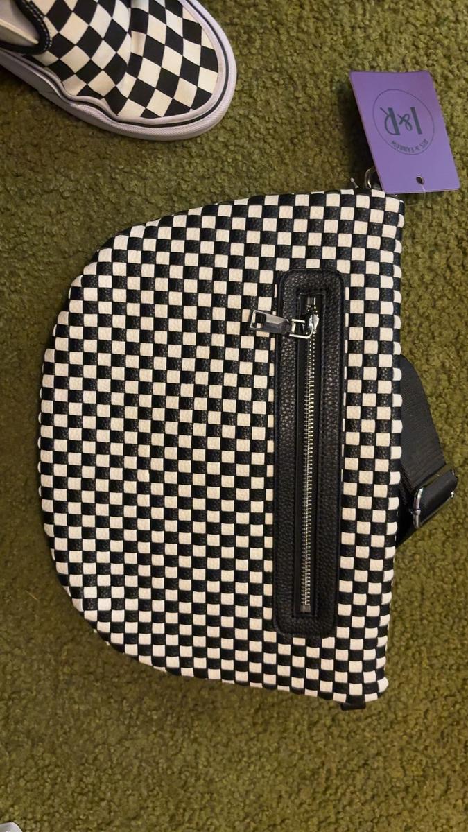 Item: Black/White Checkered